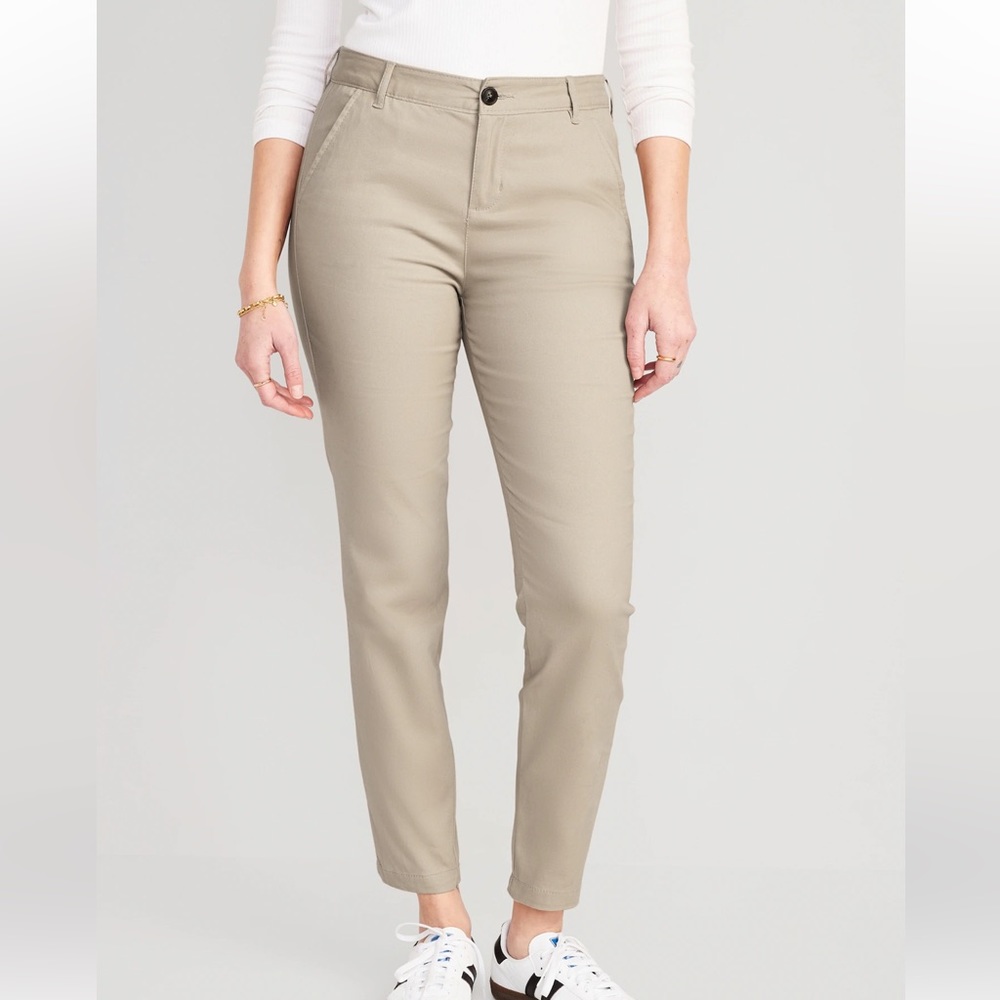 NWT High-Waisted Wow Skinny Pants